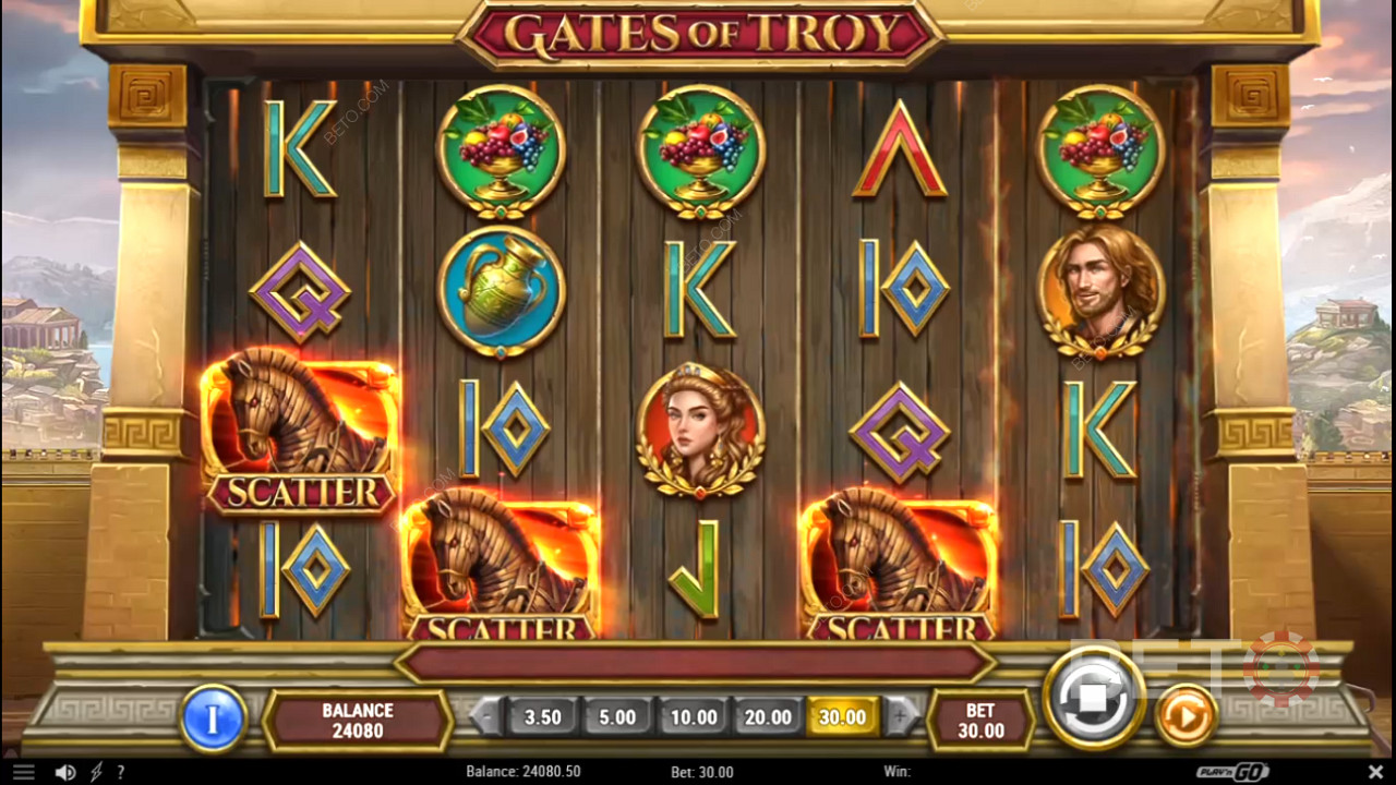 3 или более скаттеров начисляют бесплатные спины в игре казино Gates of Troy